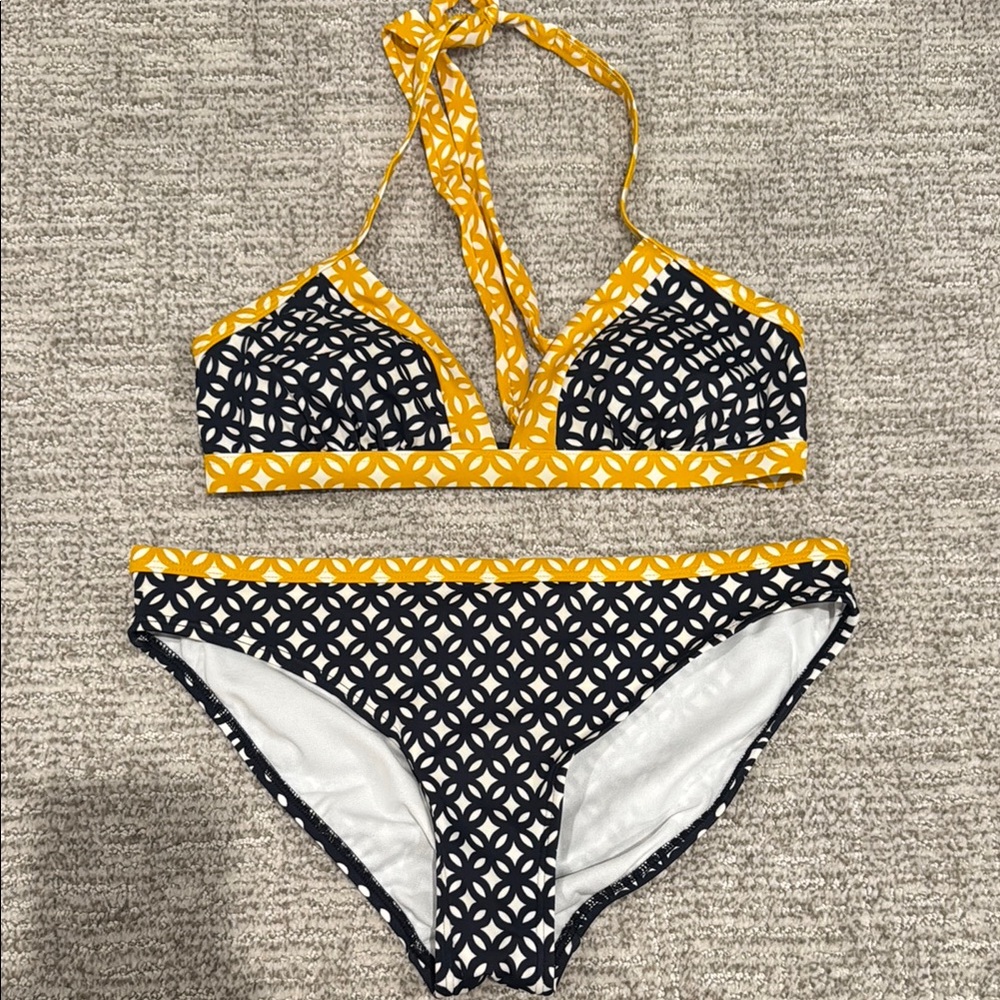 Boden swim suit size 6 navy and yellow